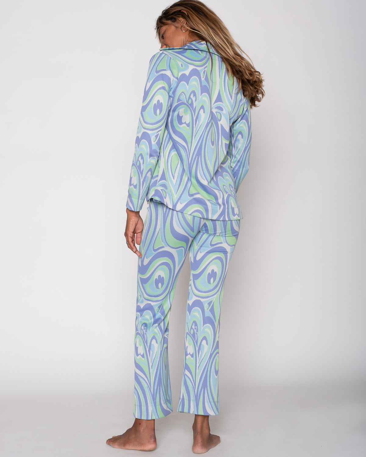  Tessa Pant - Ofelia