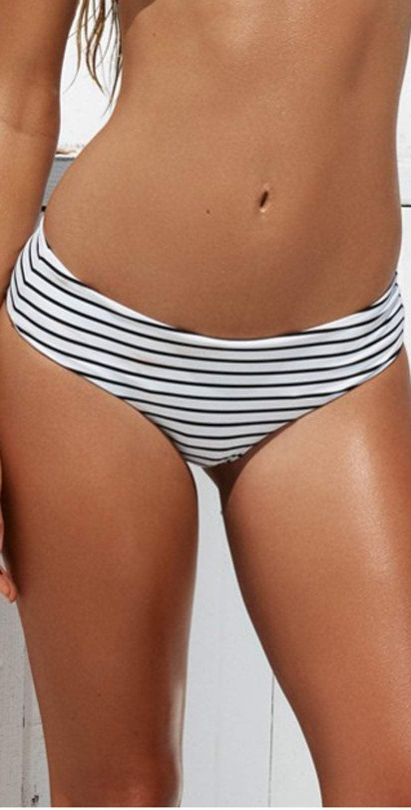  Beach Bunny Fine Lines Reversible Hipster Bottom